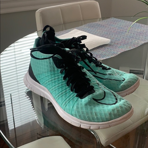 Nike Sneakers - Picture 2 of 2